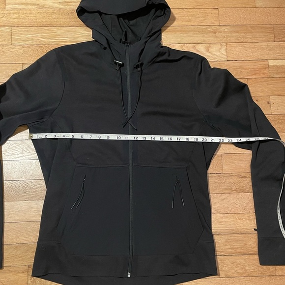 Isaora Taped Seam Hoodie Black on Black Men’s M - Picture 9 of 13